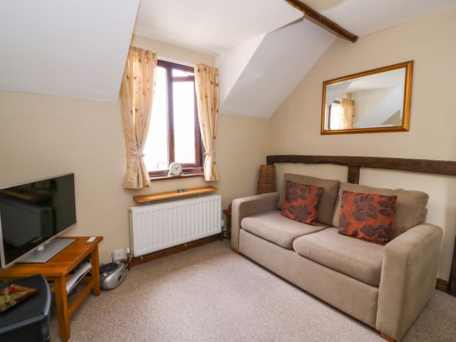 Oak Cottage - 12565 - photo 4