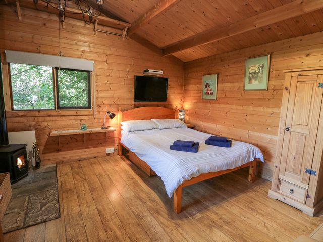 The Log Cabin - 12682 - photo 3