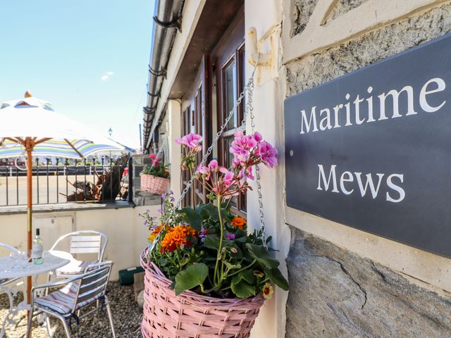 Maritime Mews, 6 The Oakleys - 14809 - photo 2