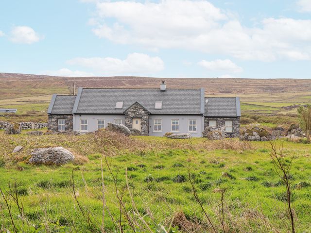 Cúnna Bán - 14941 - photo 2
