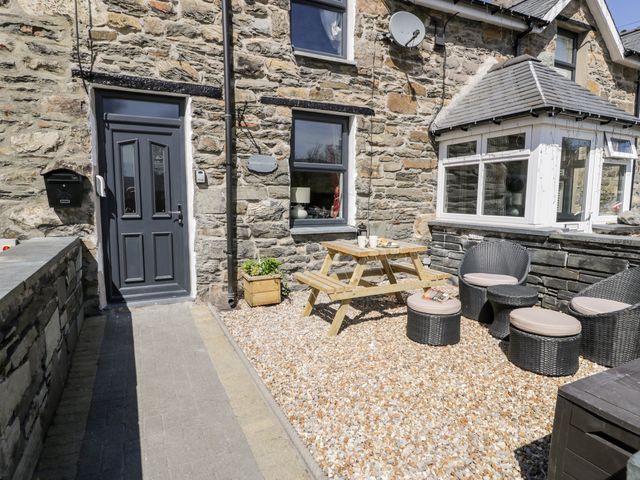 Bwthyn Ger Afon (Riverplace Cottage) - 15039 - photo 2