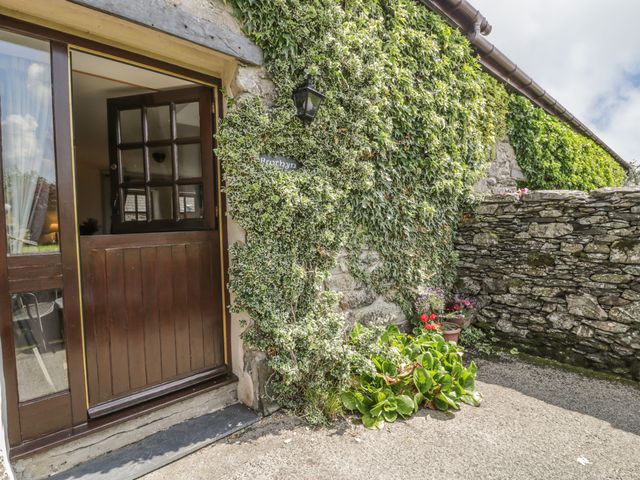 Bwthyn, Penrhyddion Pella - 1521 - photo 4