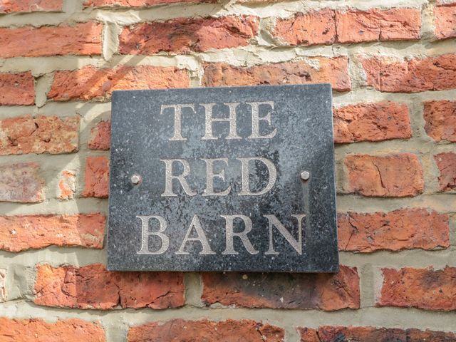 The Red Barn - 1562 - photo 3