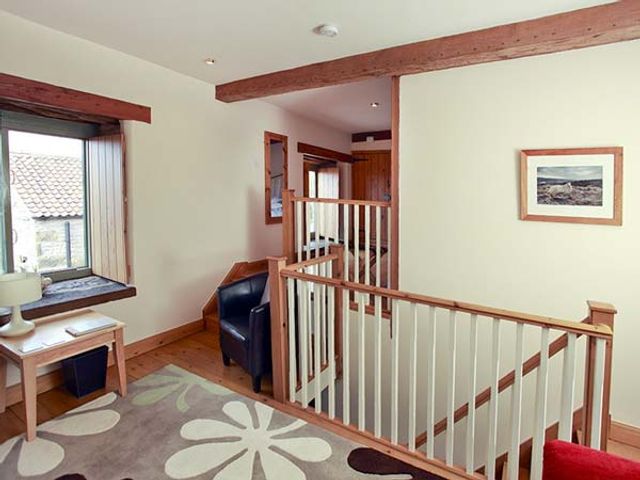 Cow Byre Cottage - 1577 - photo 3