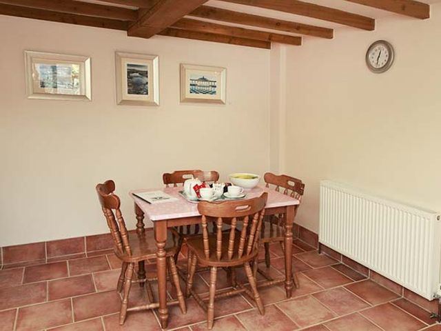 Cow Byre Cottage - 1577 - photo 5