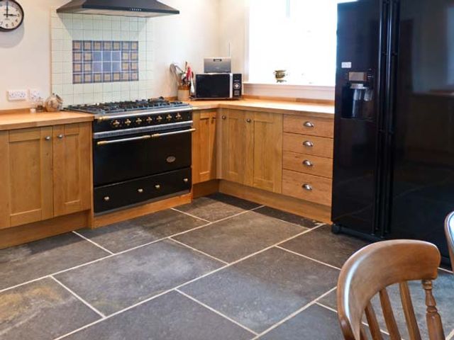 Easter Urray Farmhouse - 16491 - photo 3