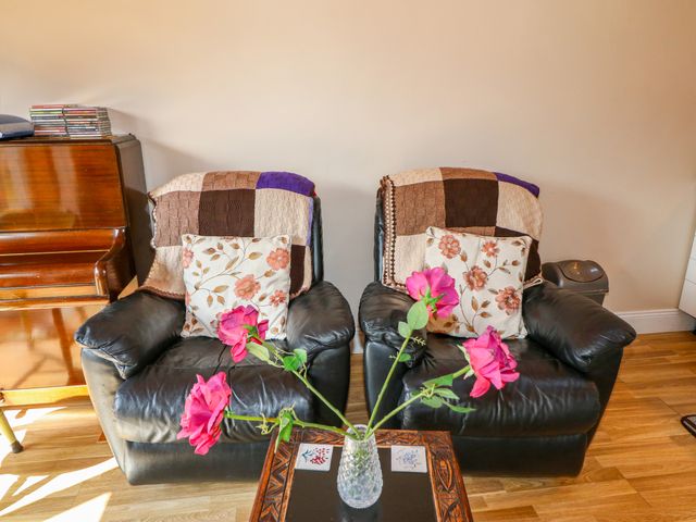 The Dispensary - 16695 - photo 5