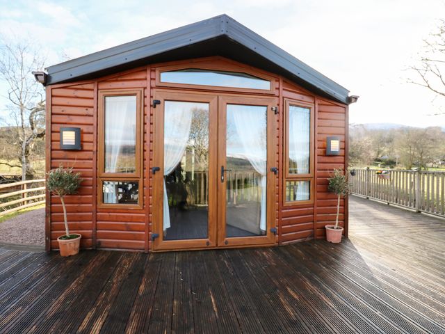 The Four Oaks Chalet - 17209 - photo 2
