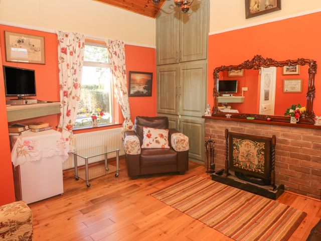 Kate's Cottage - 17408 - photo 4