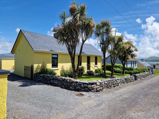 Kate's Cottage - 17408 - photo 2