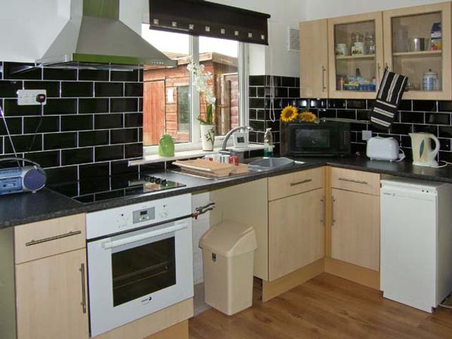 Sunnyside Cottage - 17833 - photo 3