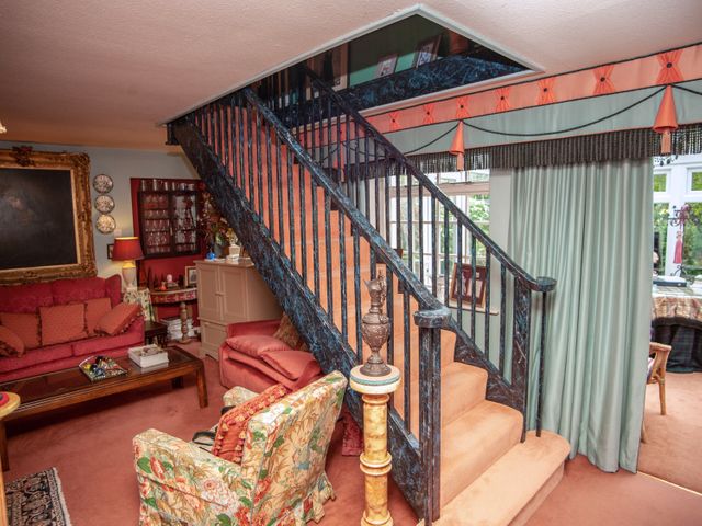 Dorrington Court - 17984 - photo 5