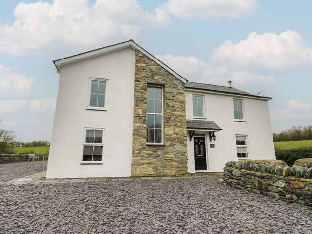 Chapel House - 18490 - photo 1 