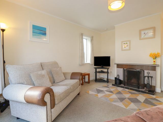 5 Carlyon Road - 1939 - photo 4
