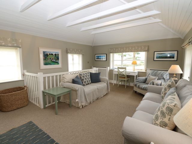 The Coach House - 20405 - photo 4