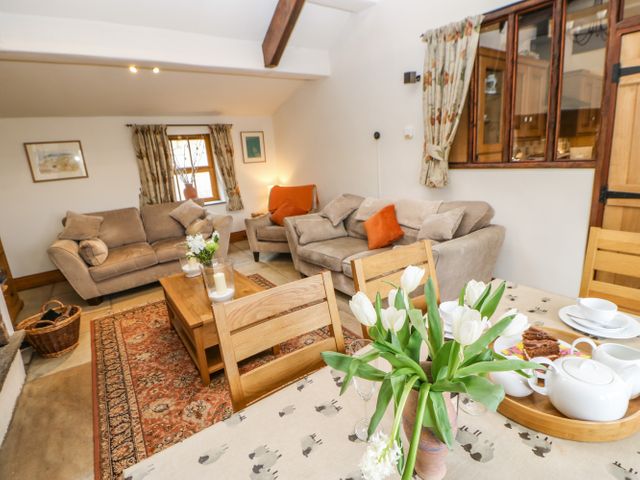 Padley Barn - 20841 - photo 4