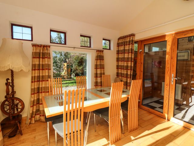 Sutton Cottage - 21972 - photo 4