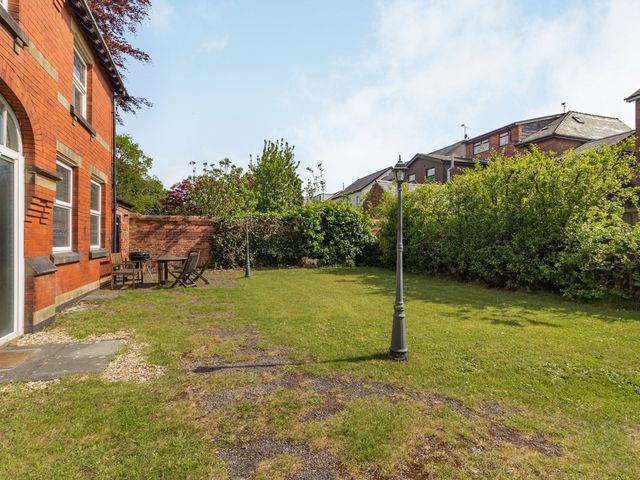 Southport Coach House - 23051 - photo 3