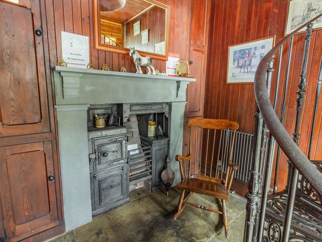 Southport Coach House - 23051 - photo 5