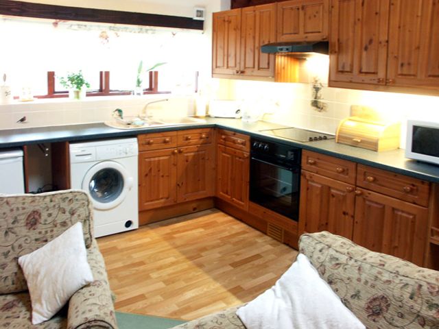 Brook Cottage - 2362 - photo 3
