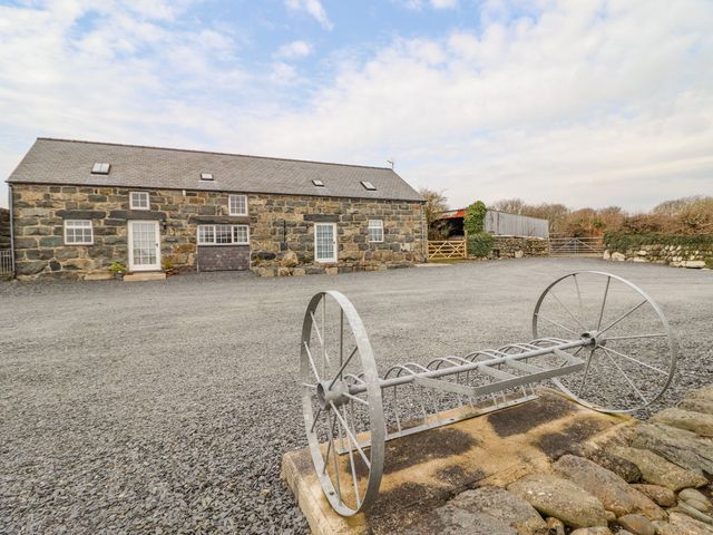 Ysgybor Yd - 2370 - photo 2