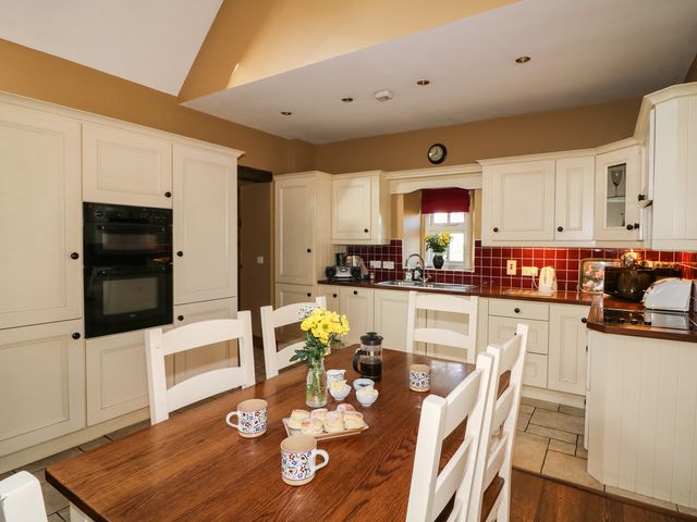 Rosemount Coach House - 24731 - photo 5