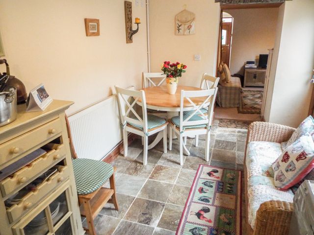 Lothlorien Cottage - 2549 - photo 3