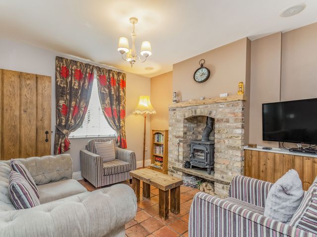 Fisher Cottage - 25993 - photo 2