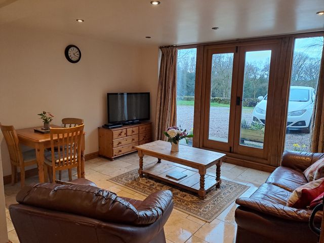 Orchard Cottage - 26348 - photo 2