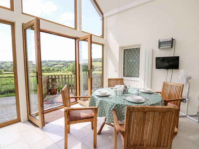 Llety'r Wennol - 27088 - photo 4