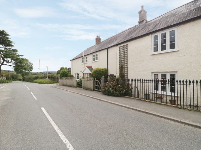 Church Farmhouse - 27206 - photo 3