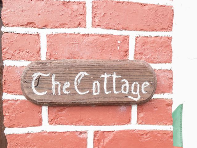The Cottage - 27756 - photo 3