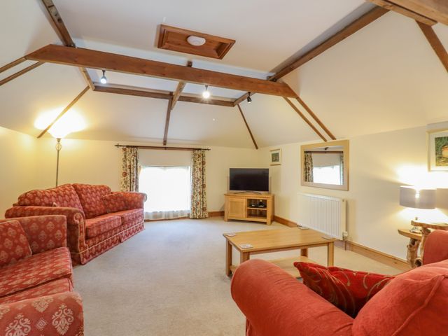 Hayloft Cottage - 28097 - photo 3