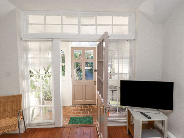 Ashfield Studio - 28500 - photo 5