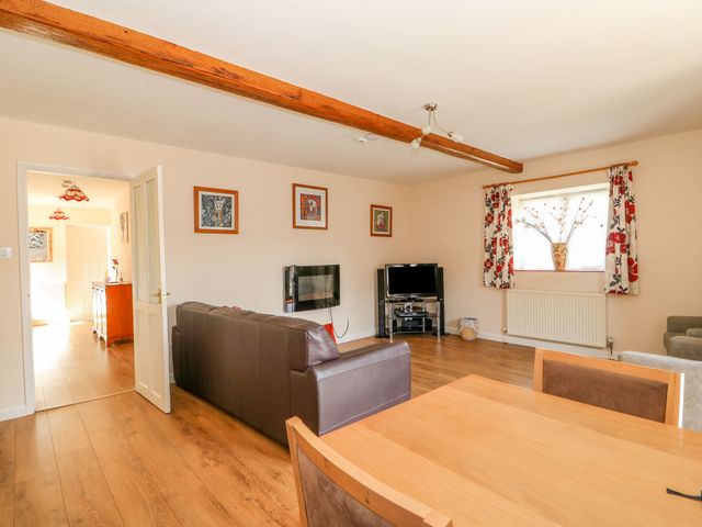 The Granary Cottage - 28910 - photo 3