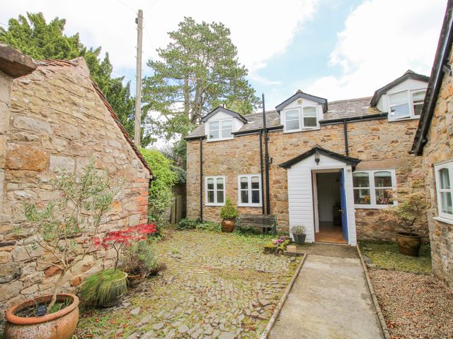 The Coach House - 29698 - photo 3
