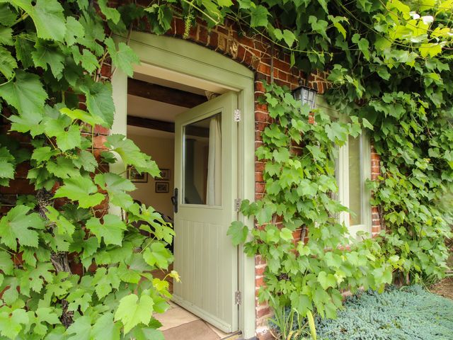 Old Coach House - 2984 - photo 3