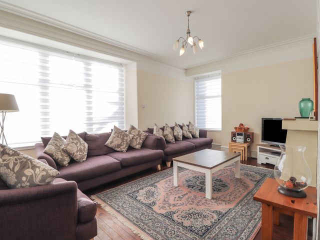 1 Seafield Street - 30262 - photo 4