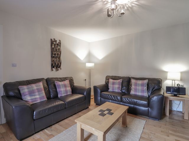 Lilac Cottage - 30495 - photo 4