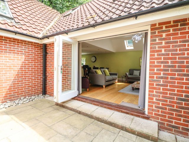Oak Tree Lodge - 30583 - photo 4