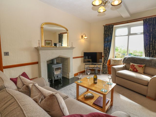 Longwell House - 30671 - photo 3