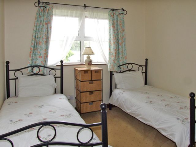 4 Bell Heights Apartments - 3736 - photo 5