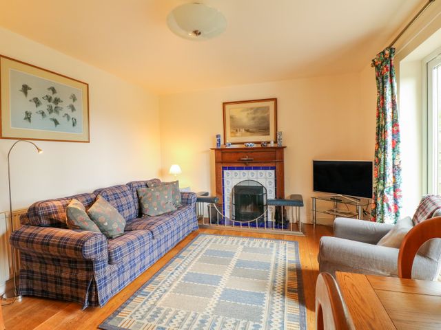 Barks Cottage - 3888 - photo 3