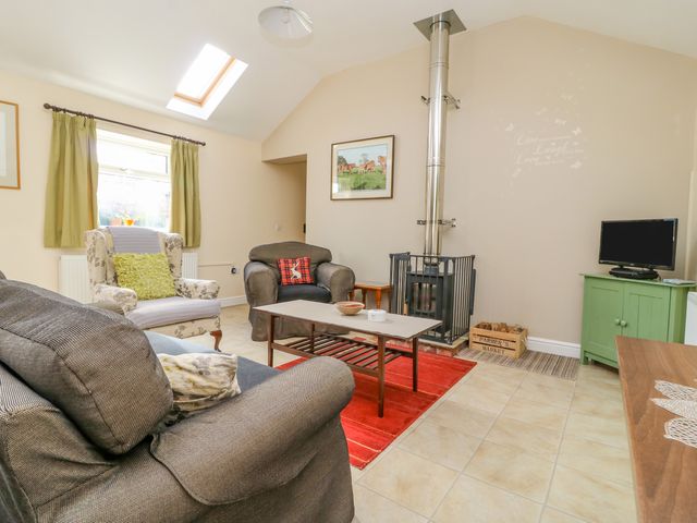 1 Pines Farm Cottages - 4456 - photo 5