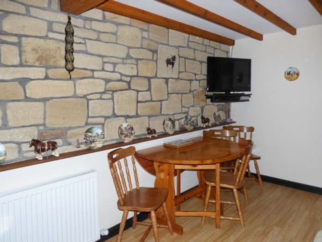 The Stable - 5066 - photo 5