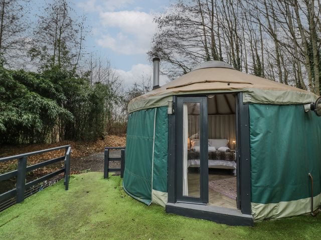 The Lakeside Yurt - 6017 - photo 1