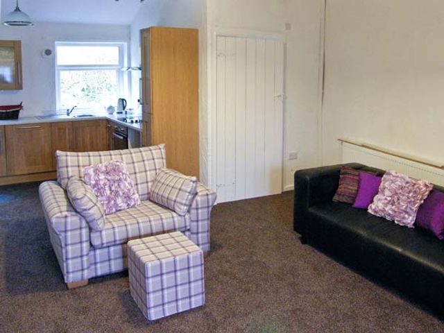 Hendre Aled Cottage 1 - 6481 - photo 2