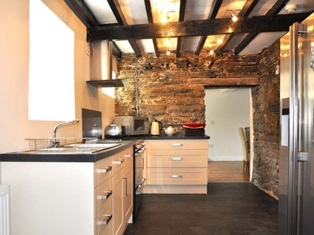 Hendre Aled Farmhouse - 6482 - photo 3