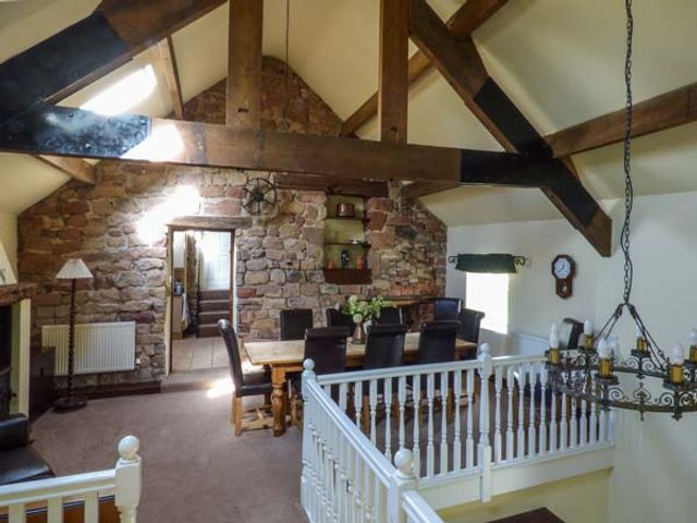 Meadow Place - 767 - photo 5