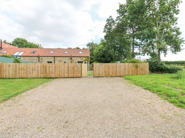 Summer Farm Cottage - 7902 - photo 2